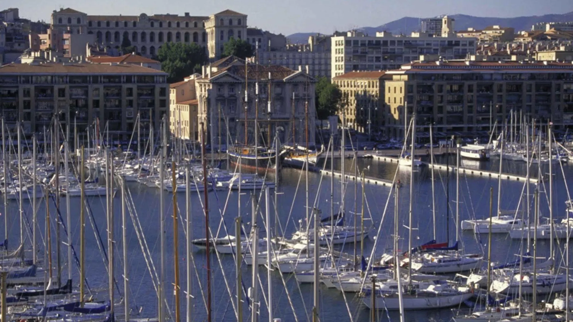 B&B Hotel Marseille Bonneveine 3*,
